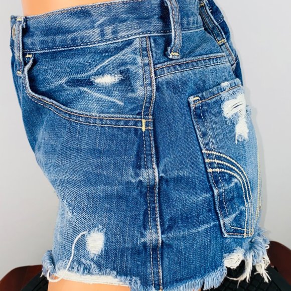 Hollister High Waist Fringed Jean Shorts 3 W 26 - Picture 5 of 9